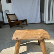 Table d'appoint ou tabouret en teck blond quadripode H:30 L43 l27