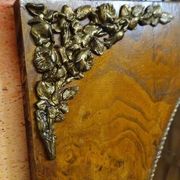 Mirror from the Napoleonic III era, second half of the 19th century in burl and bronze.