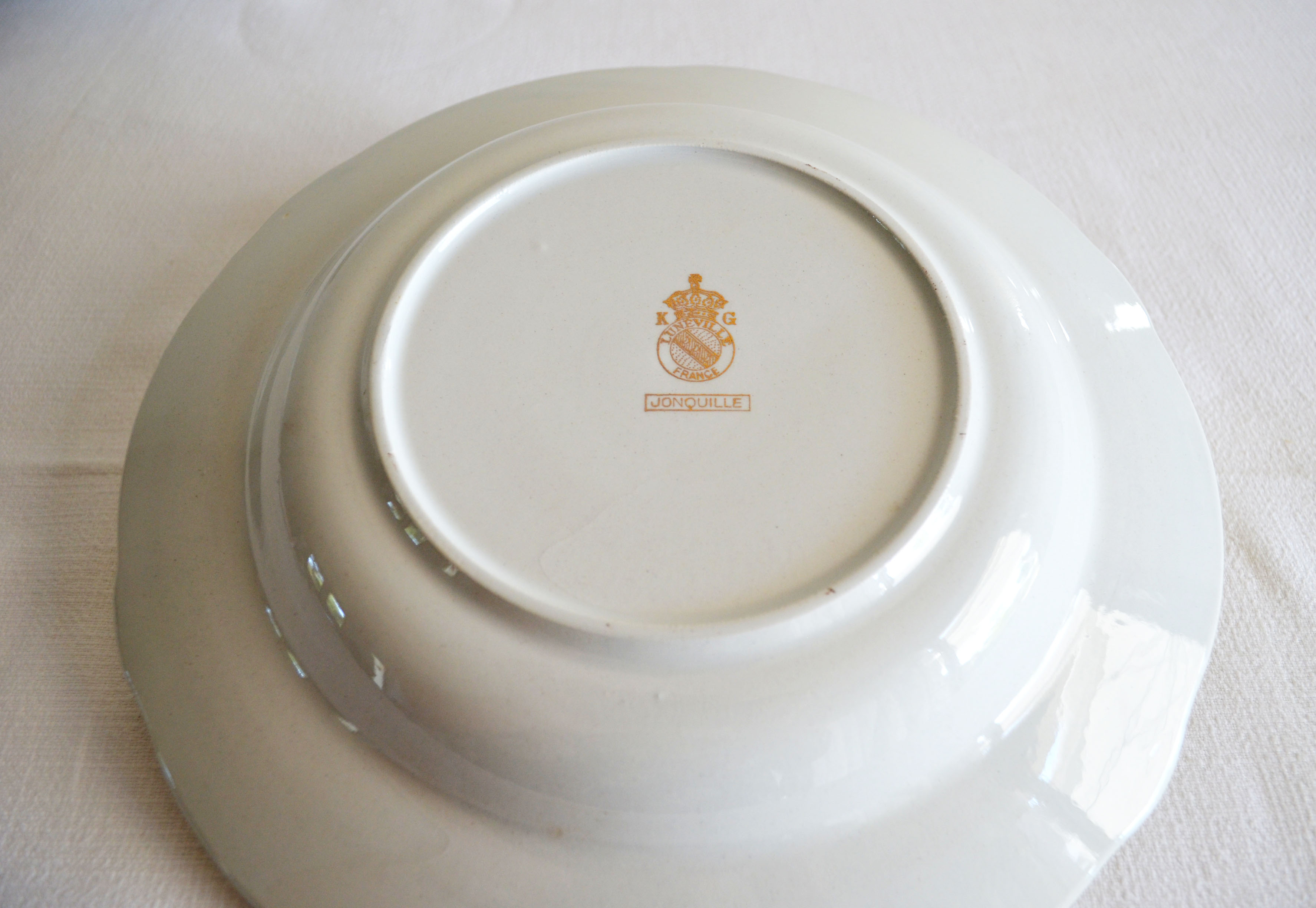 6 hollow plates Lunéville model Daffodil