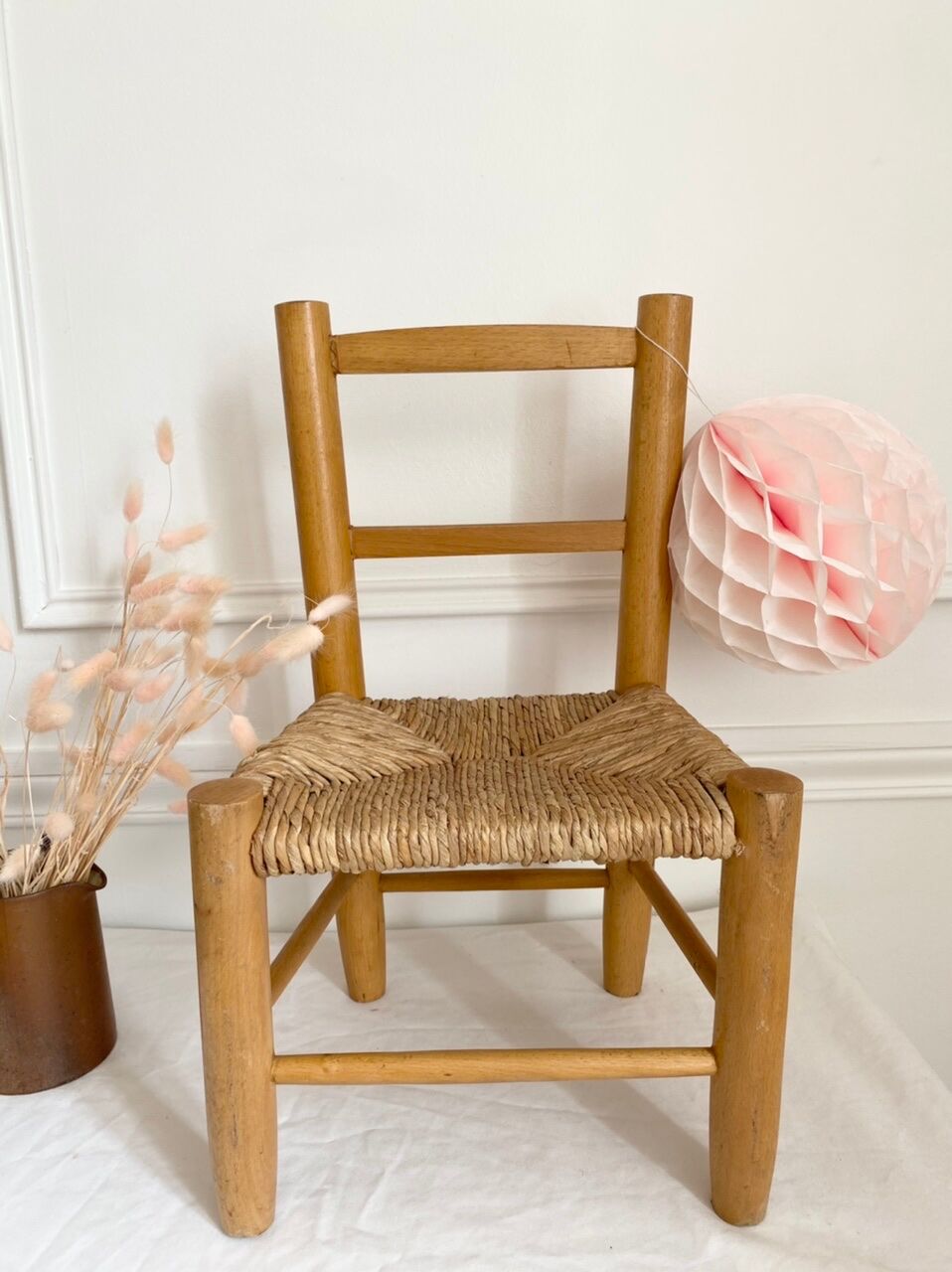Vintage mulched child chair