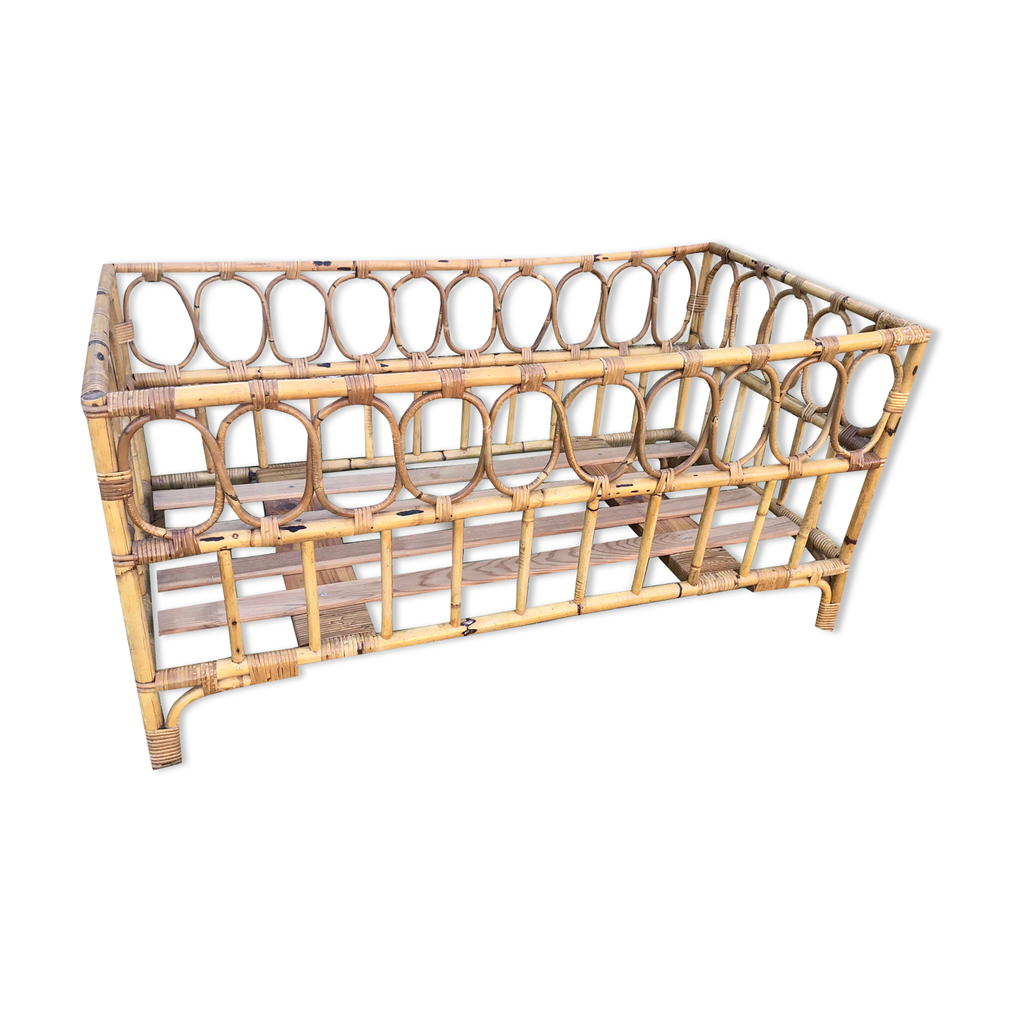 Children's rattan bed