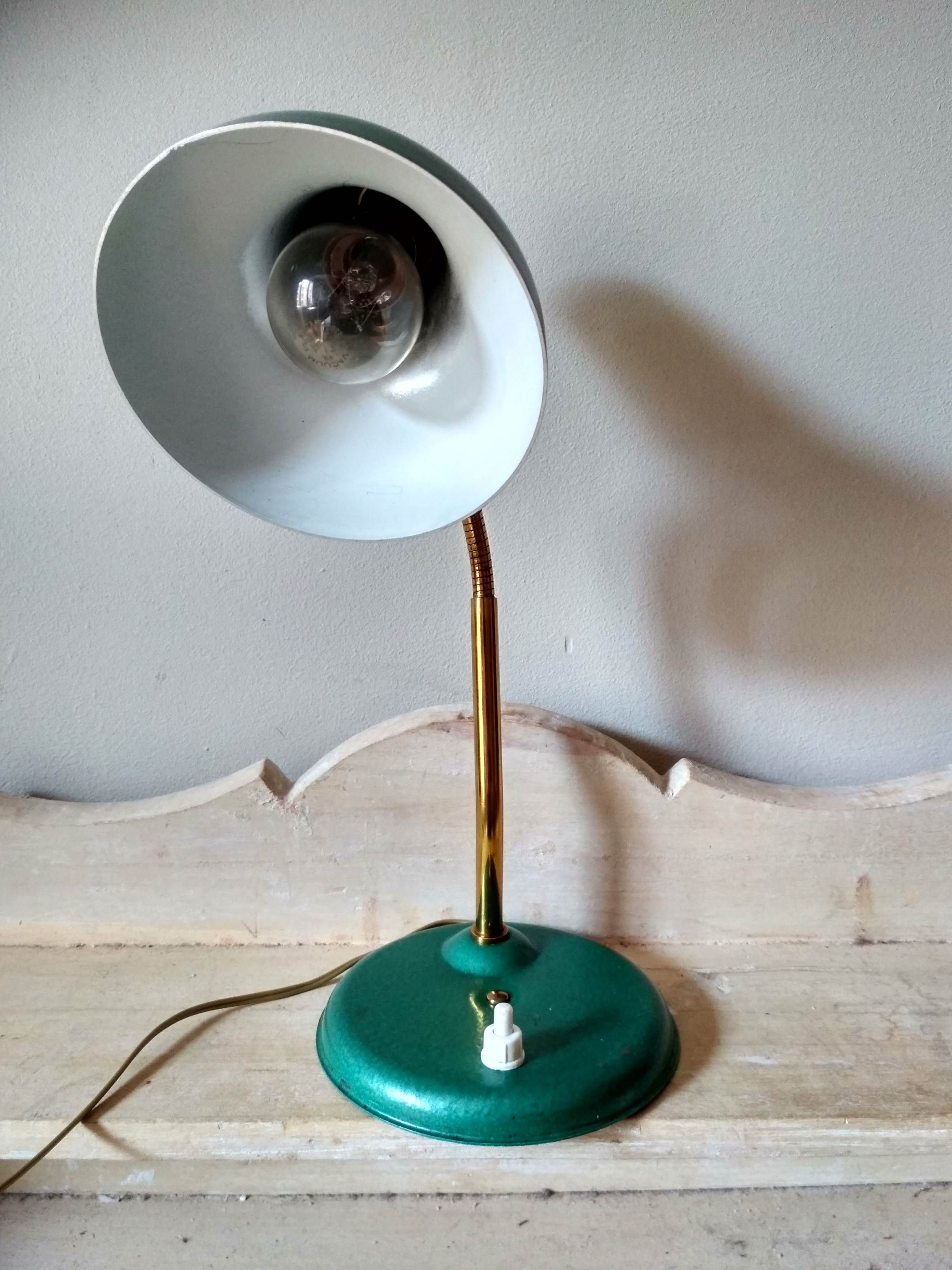 50's 50's green metal articulated desk lamp and golden flexible foot