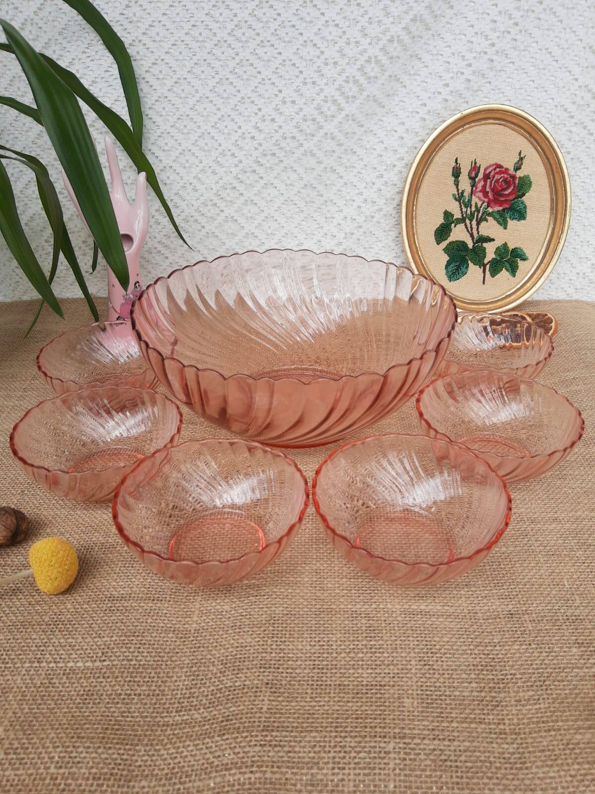 Set of salad bowls and 6 twisted glass bowls Rosaline Arcoroc vintage