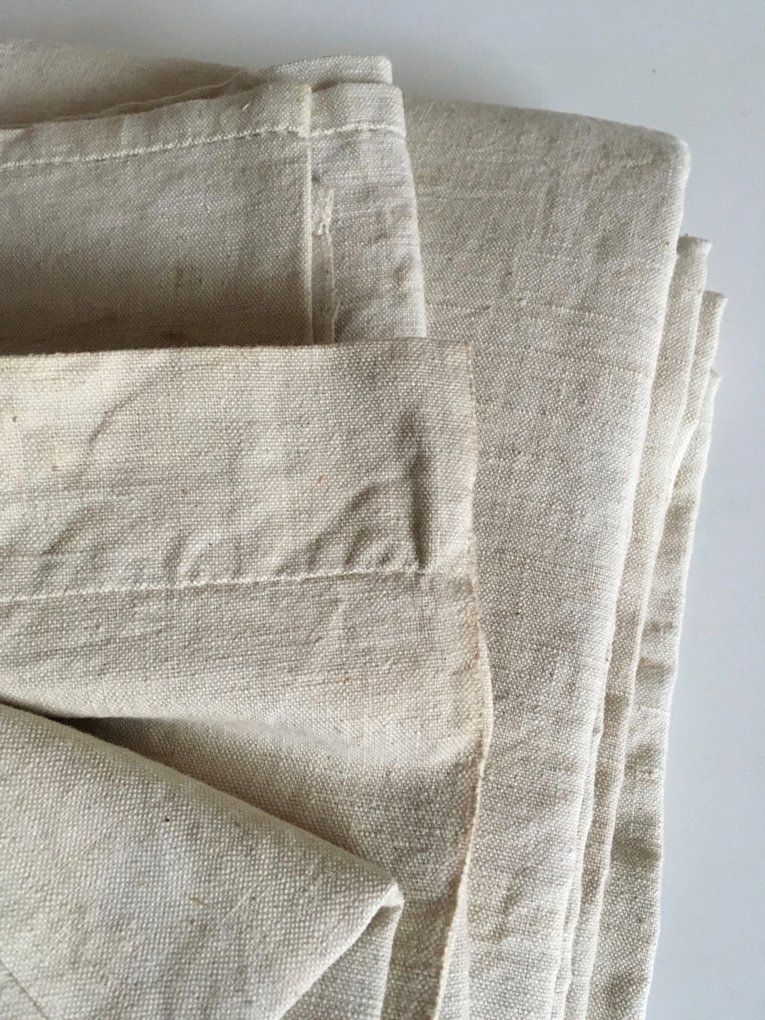 Reserve farm table in raw Métis linen 3m x 2m