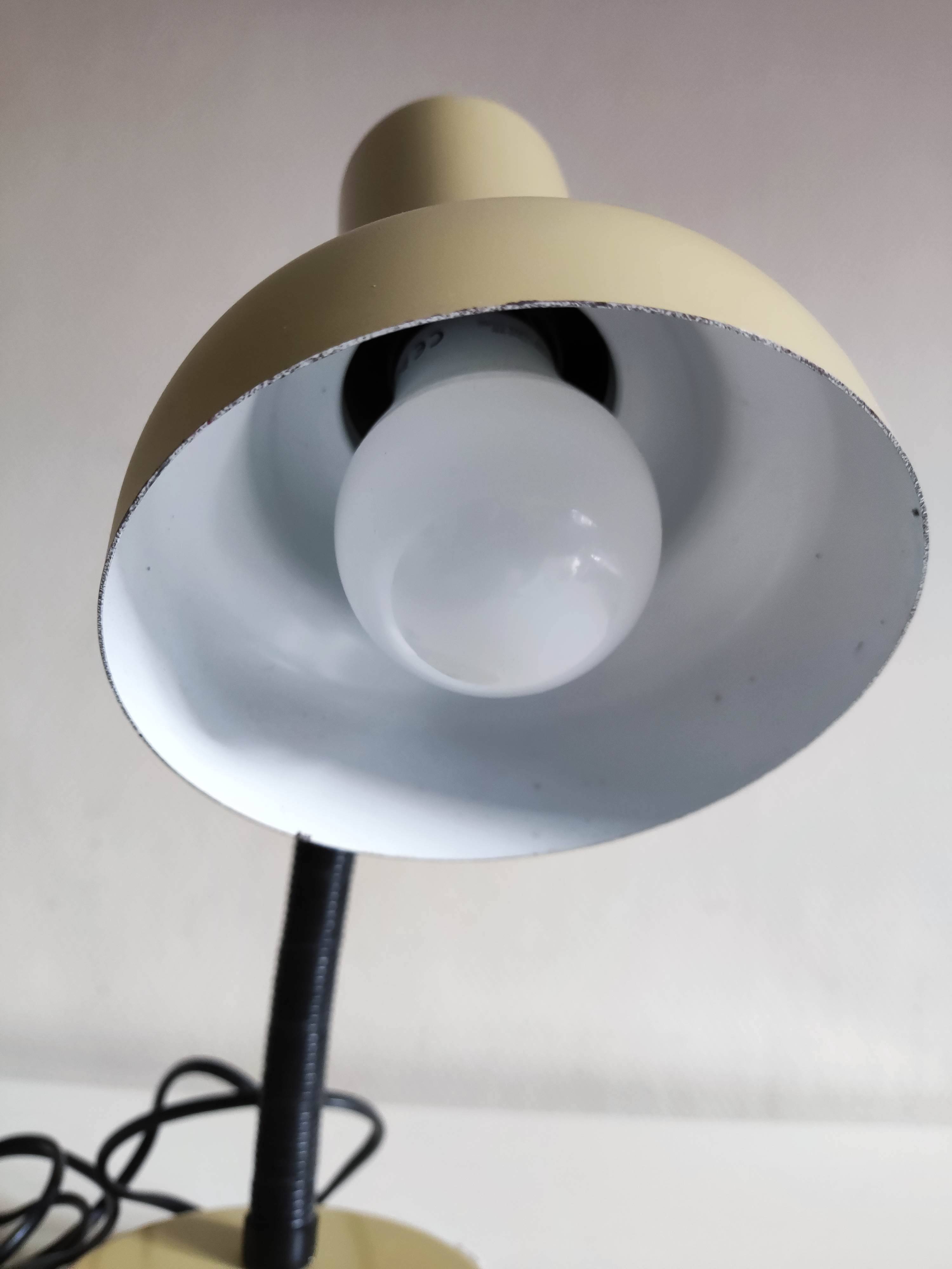 vintage khaki desk lamp