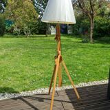 Floor lamp diy painter's easel transformed into a floor lamp