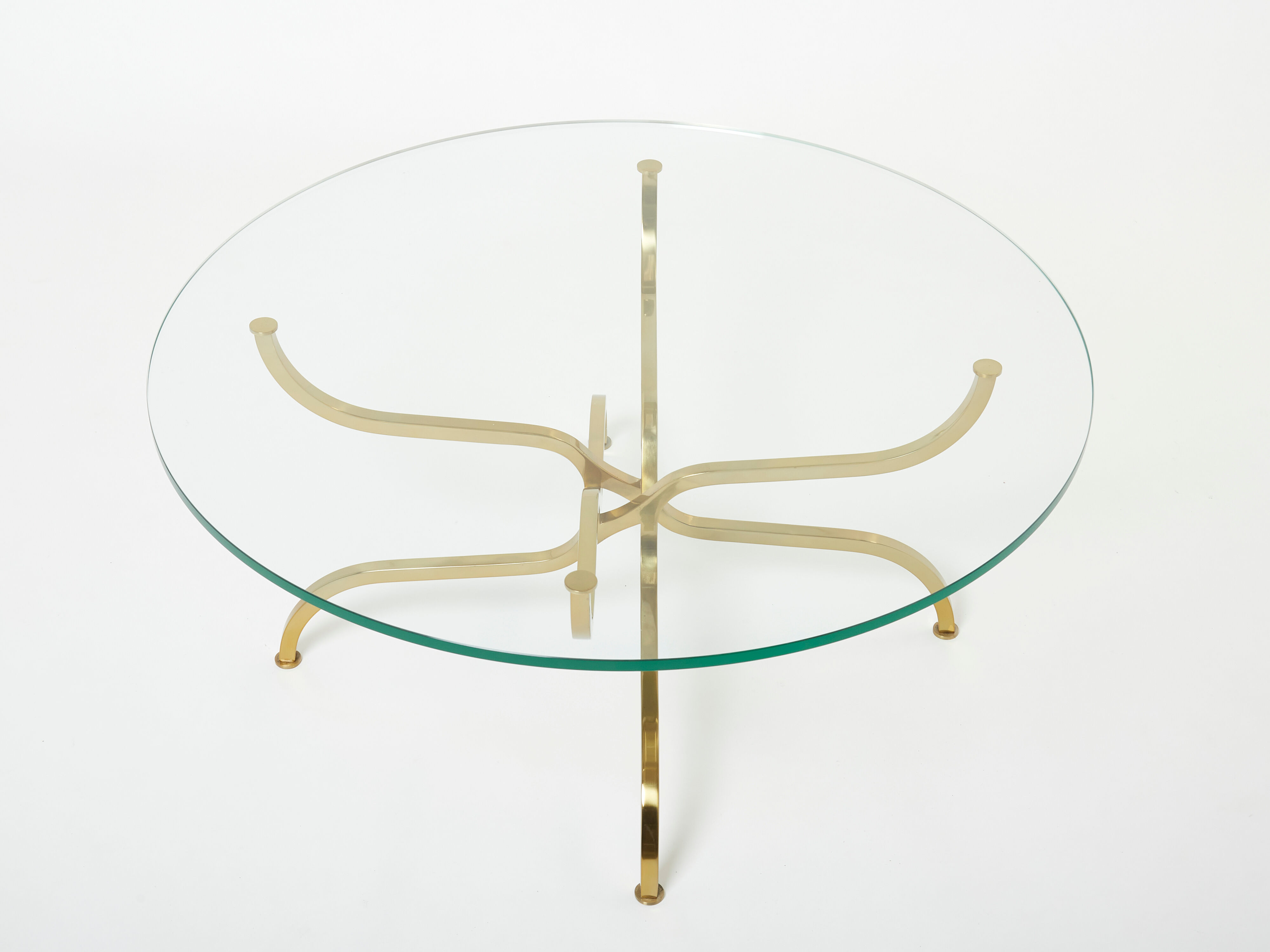 Table basse laiton doré verre de Georges Geffroy vers 1960