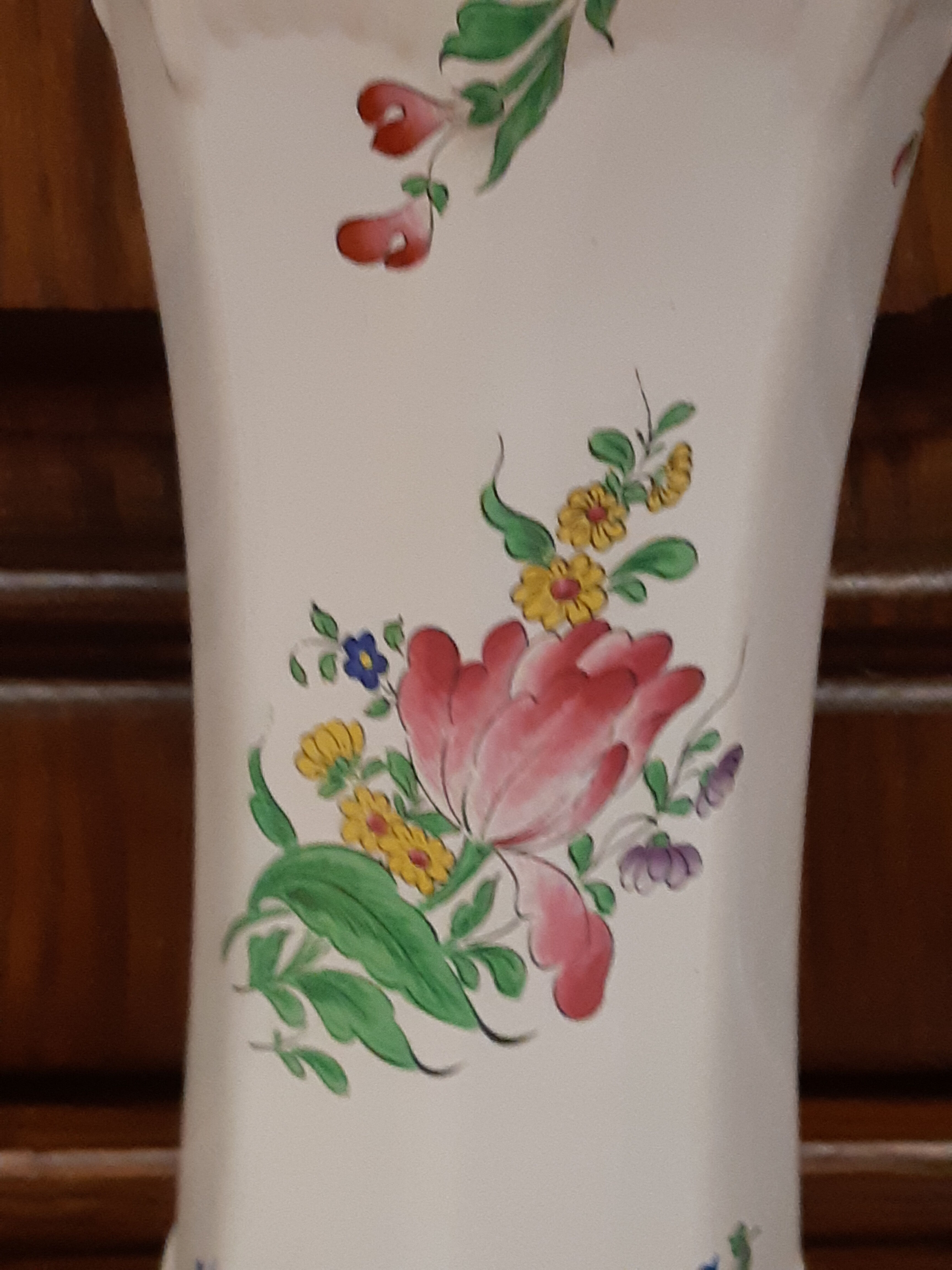Vase Lunéville KG in painted ceramic enamelled decoration Lamppost