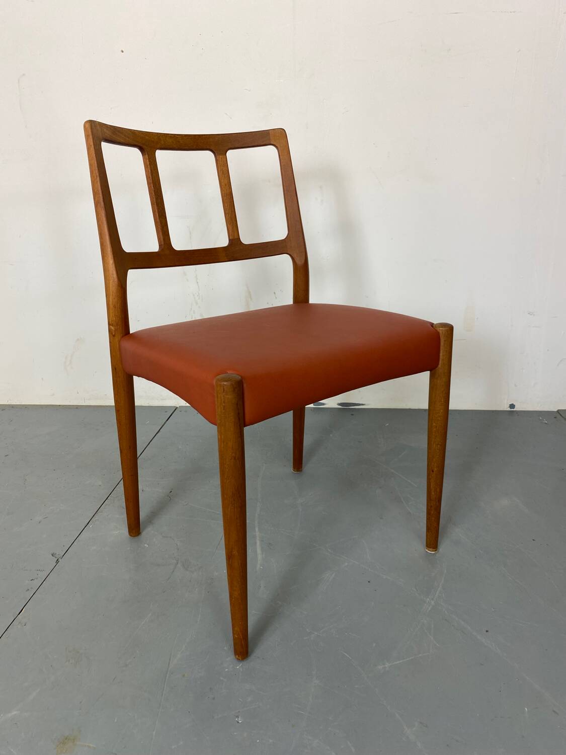 Mid-Century Danish Teak and Leather Dining Chairs by Johannes Andersen for Uldum Møbelfabrik, 1950s, Set of 4