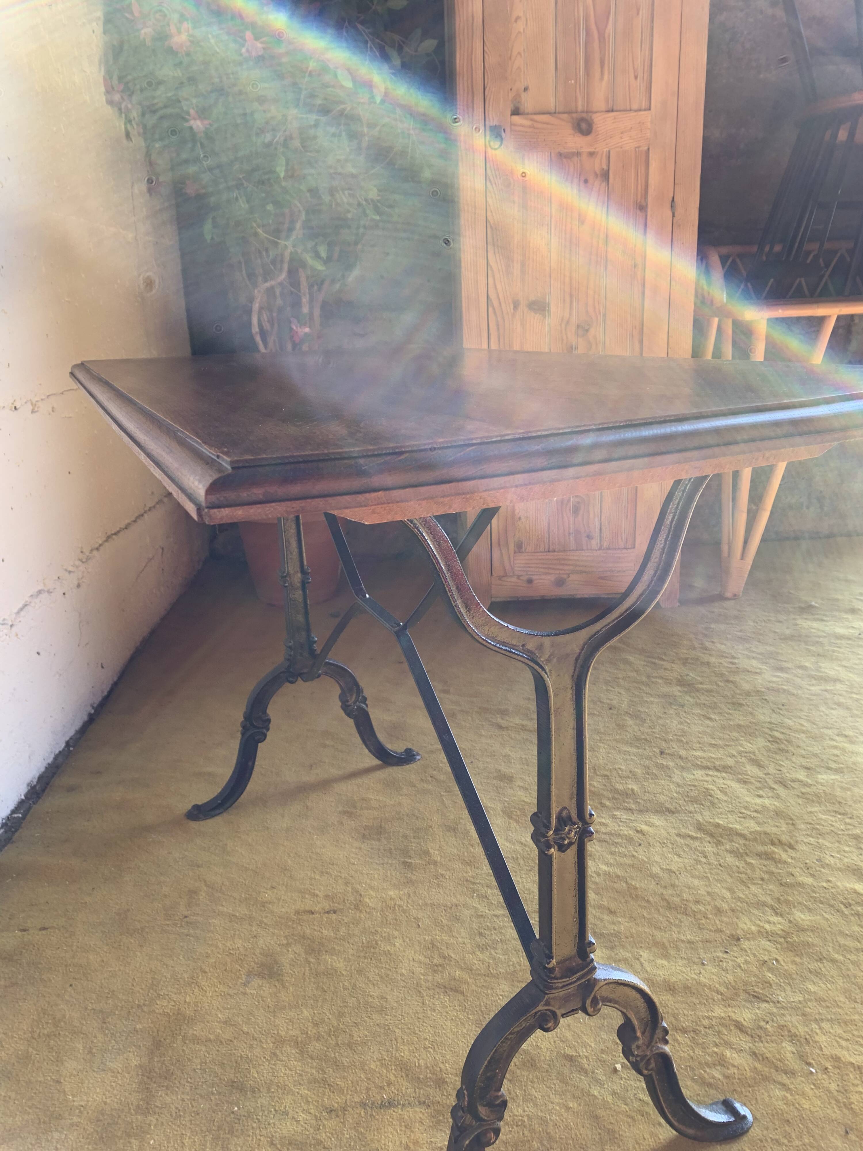 Bistro table for 4 people