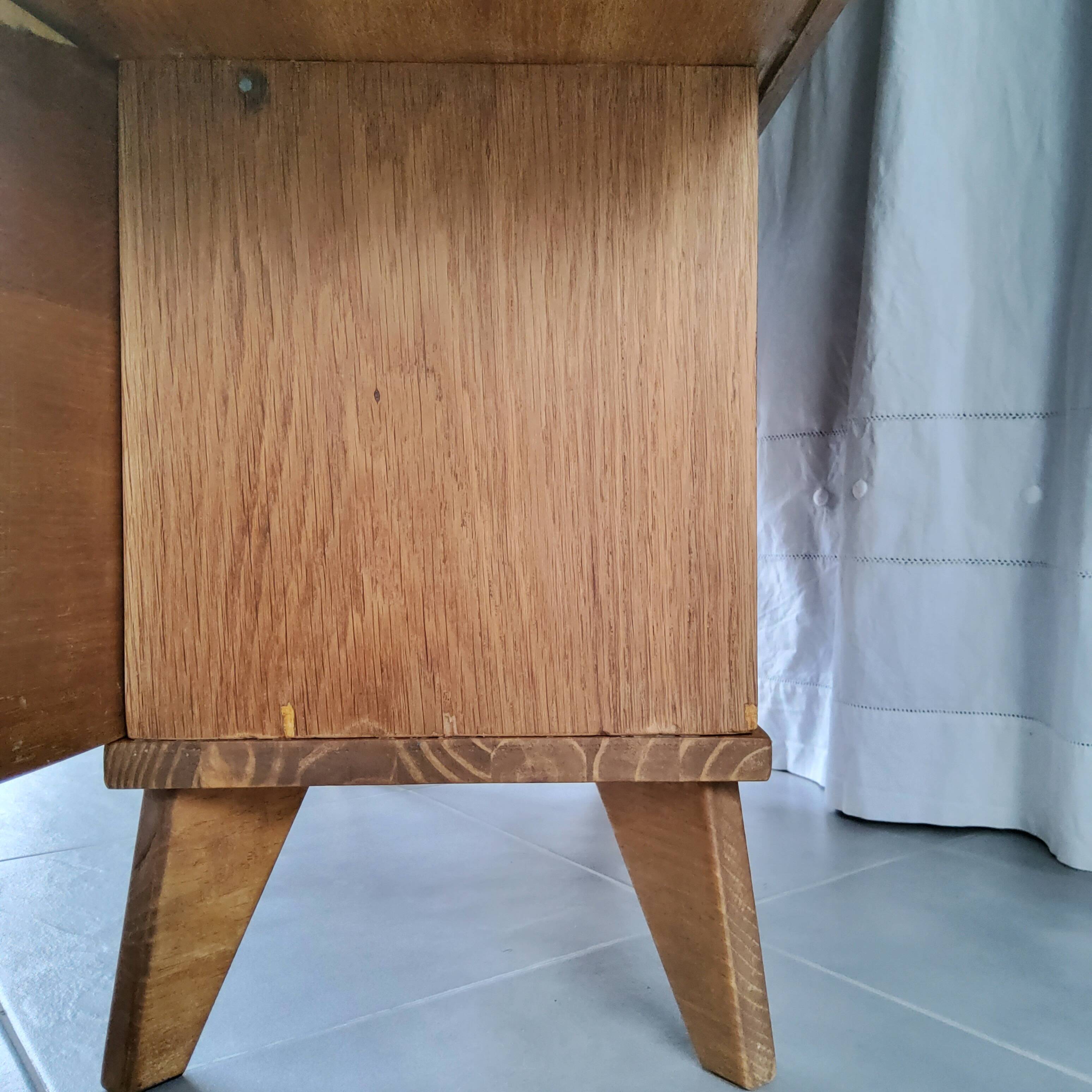 Bookcase showcase from the 50s