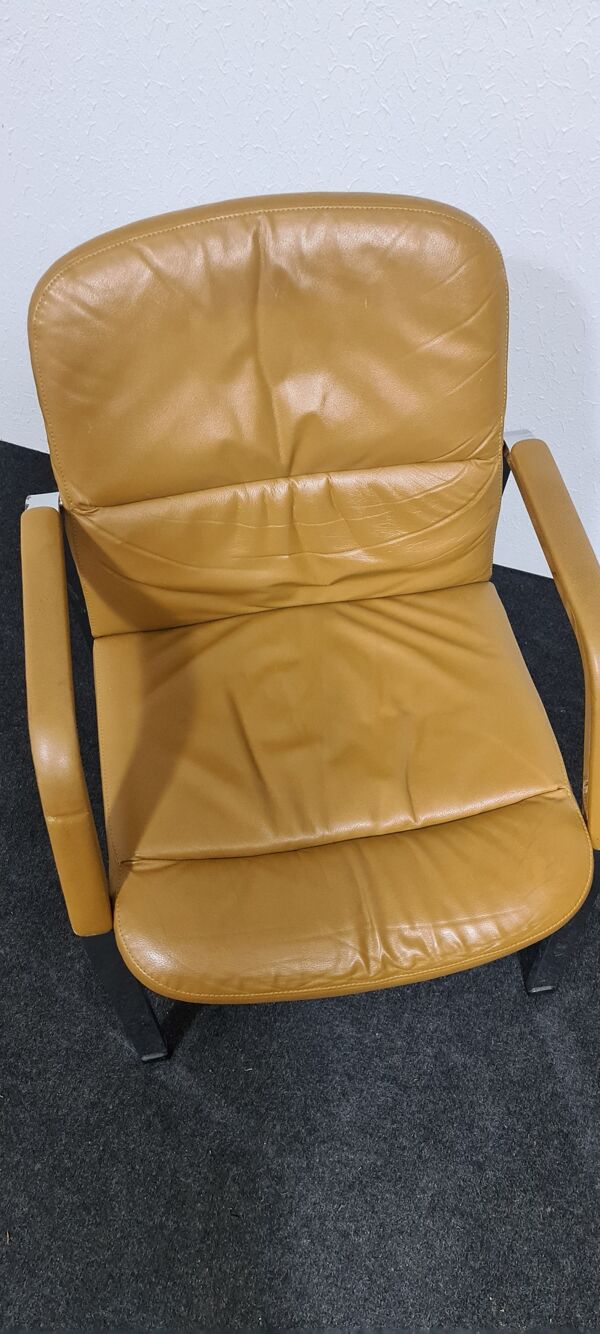 Chaise empilable en cuir vintage par Klober Allemagne