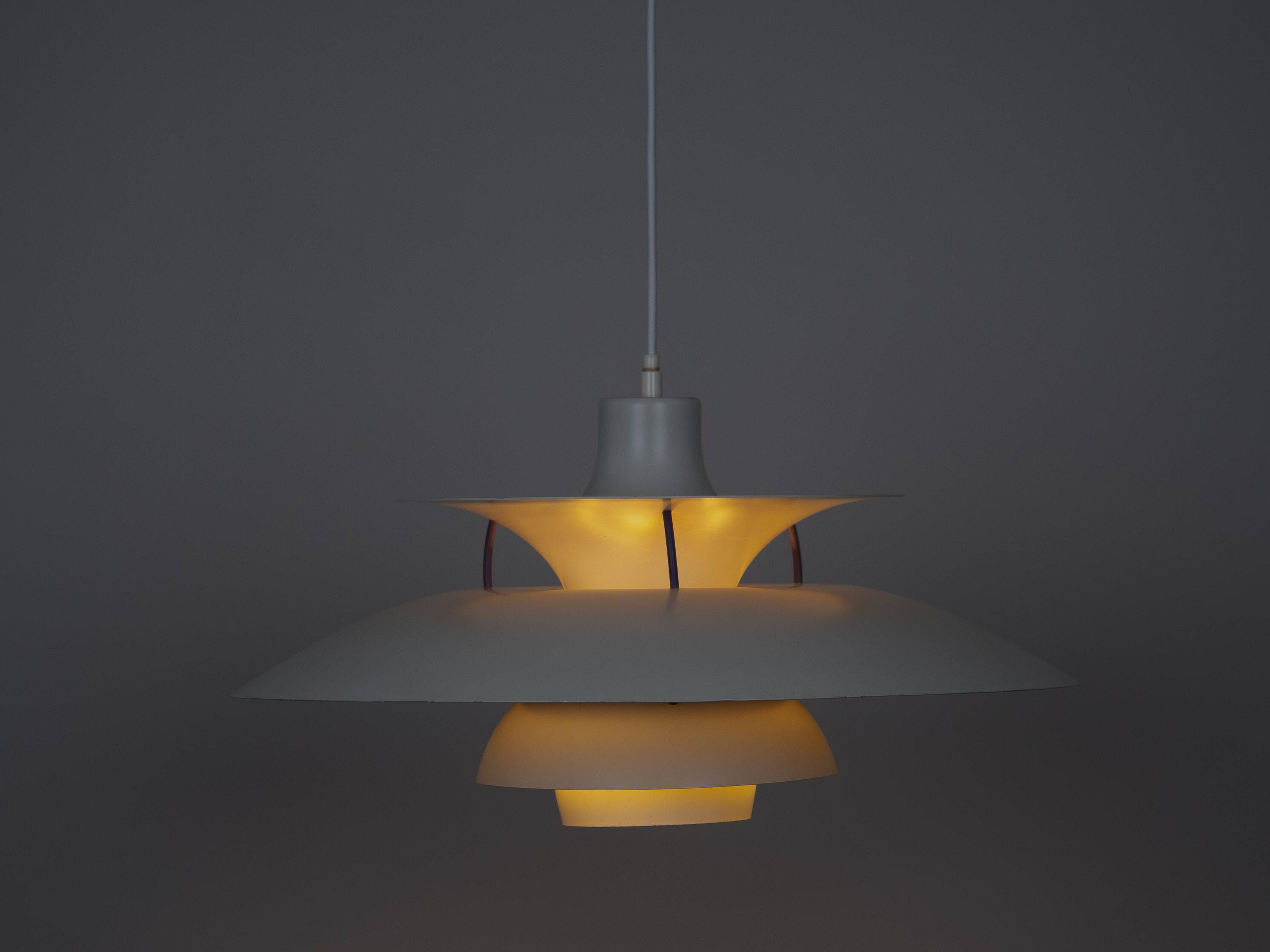 Danish vintage pendant lamp PH 5 by Poul Henningsen, Louis Poulsen, 1958