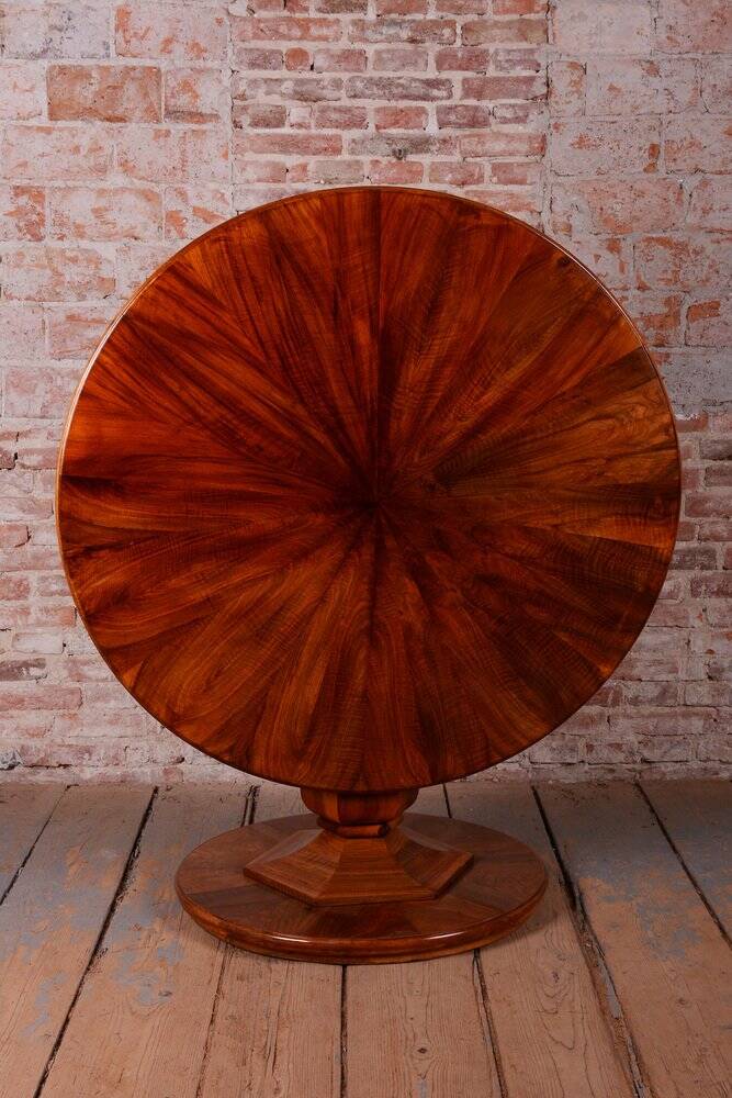Biedermeier Walnut Dining Table, Austria, 1820s