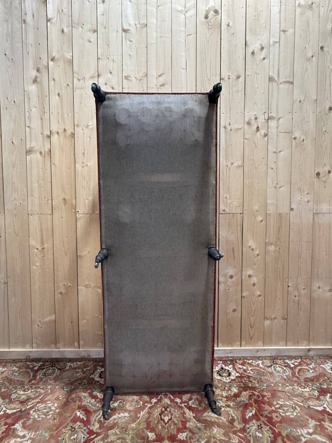 Napoleon III bench in turned wood and velvet