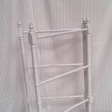 Vintage wood towel rack bamboo effect