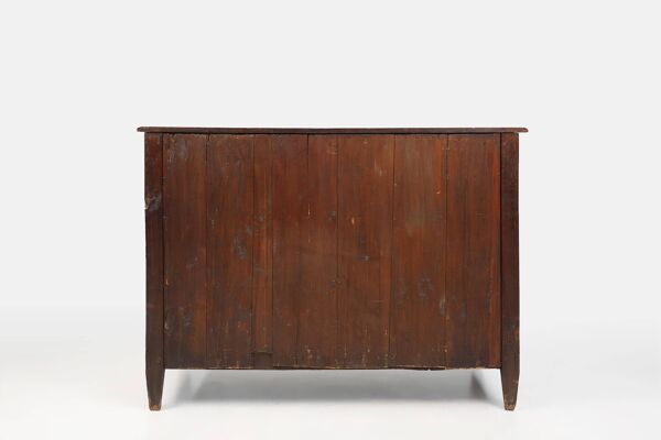 Commode ancienne en chêne sculptée et fabriquée à la main, vers 1800