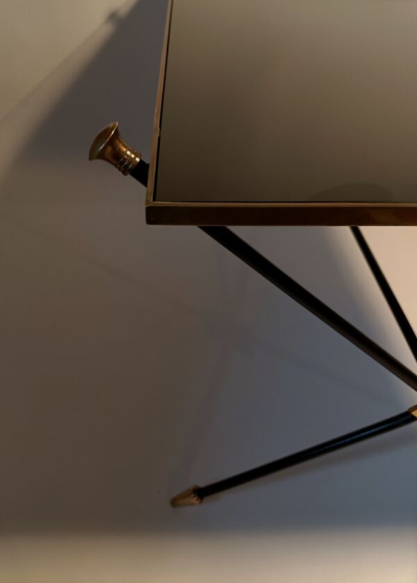 Table basse en laiton doré, métal noir et plateau en opaline noire, circa 1950