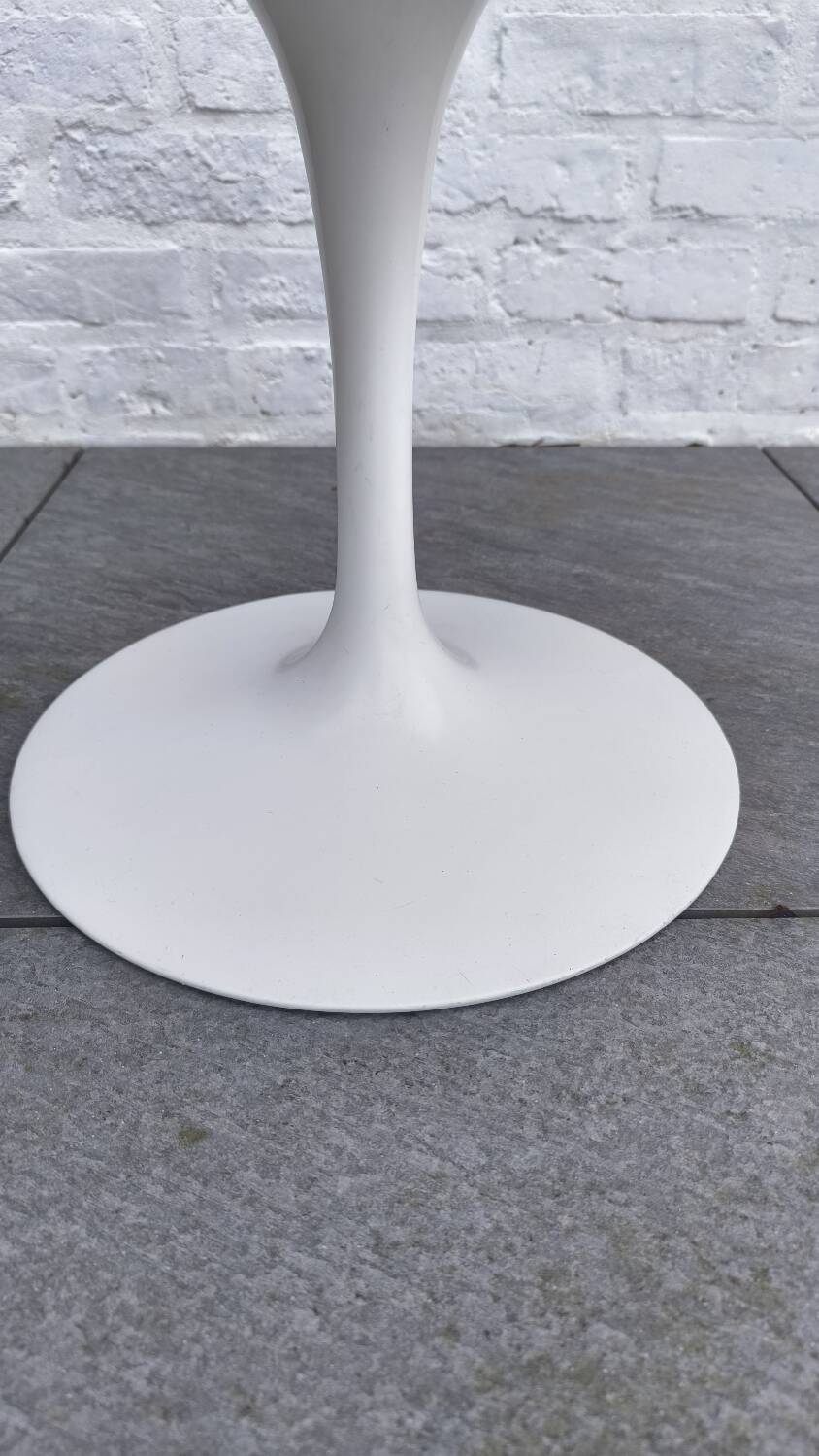 Knoll International Eero Saarinen stool 1970