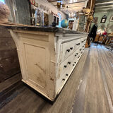 Countertop or loom cabinet with panel drawers