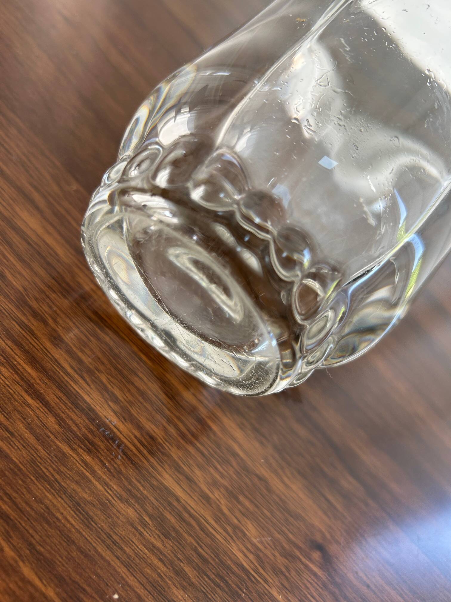 Pierre D'Avesn crystal vase