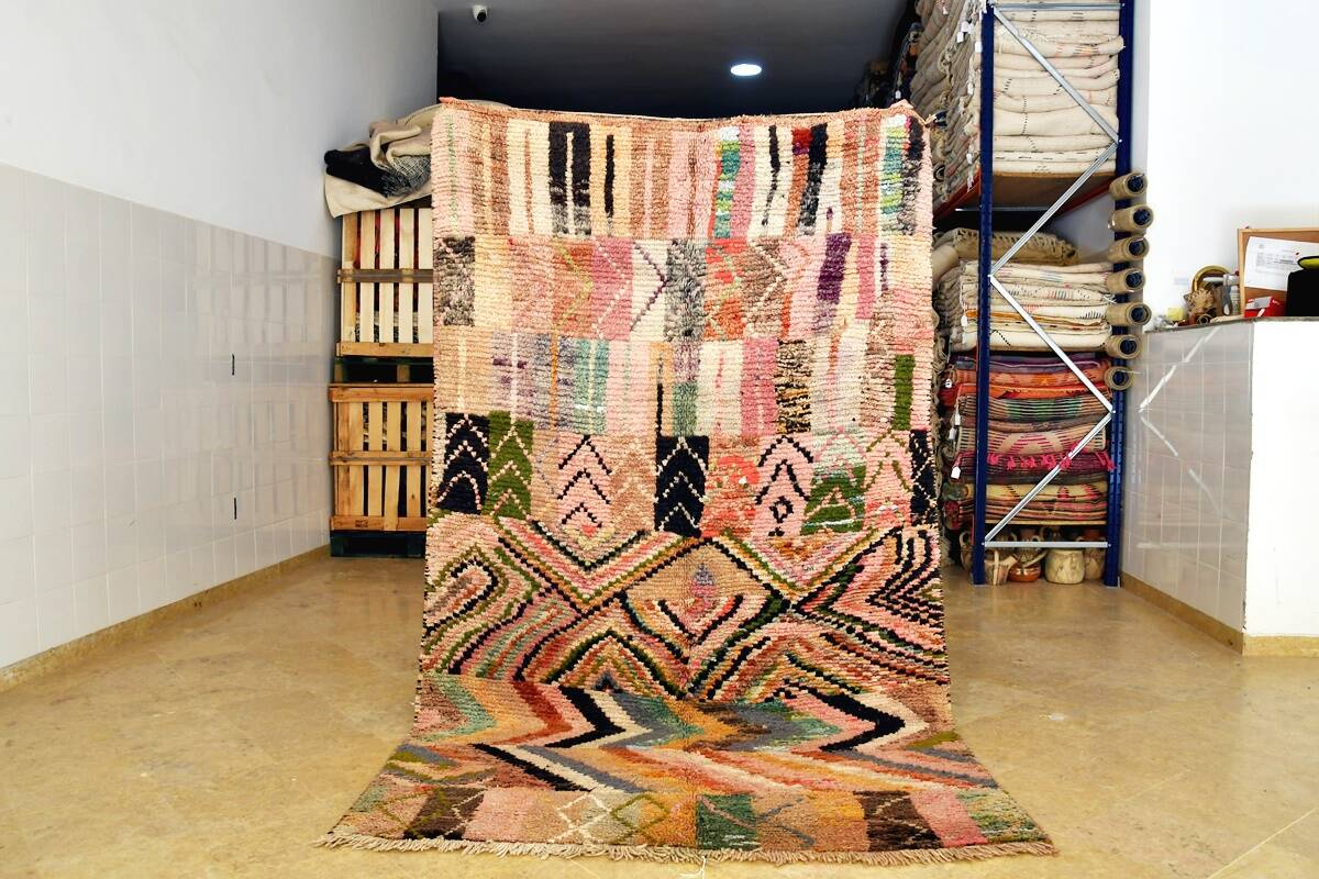 Moroccan Berber rug Boujaad 260 x 155 cm New