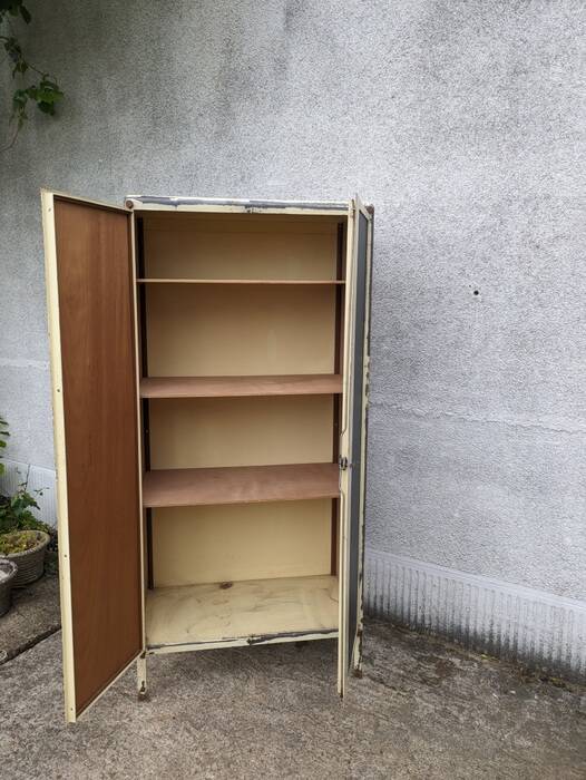 Small industrial cabinet