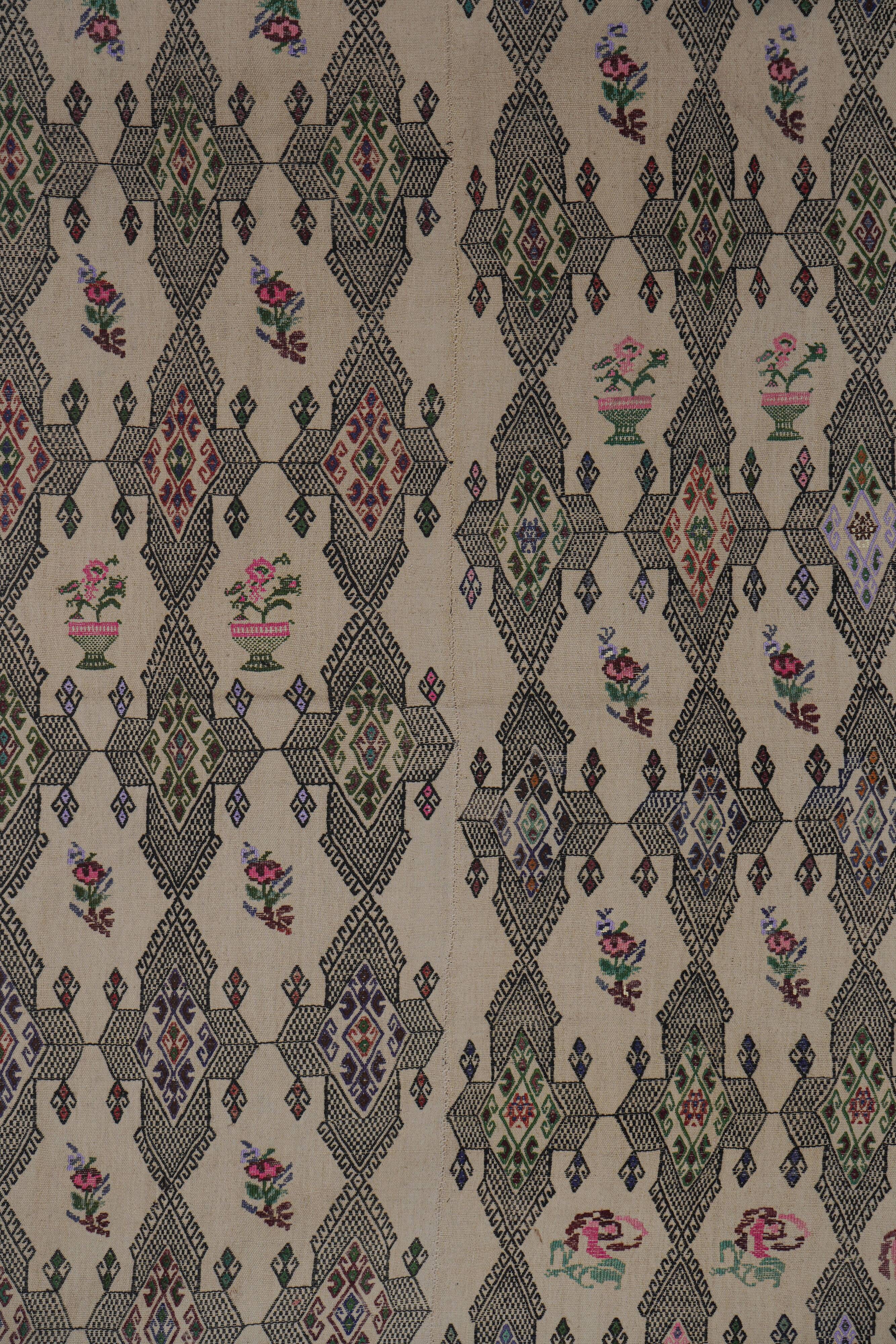 Vintage Turkish Oushak Handwoven Rug 172x233 cm