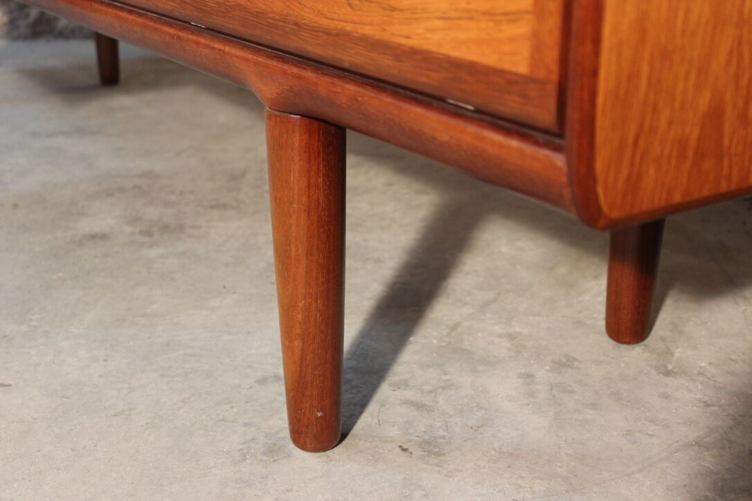Sideboard vintage in teak and Rosewood, Scandinavian style by White & Newton