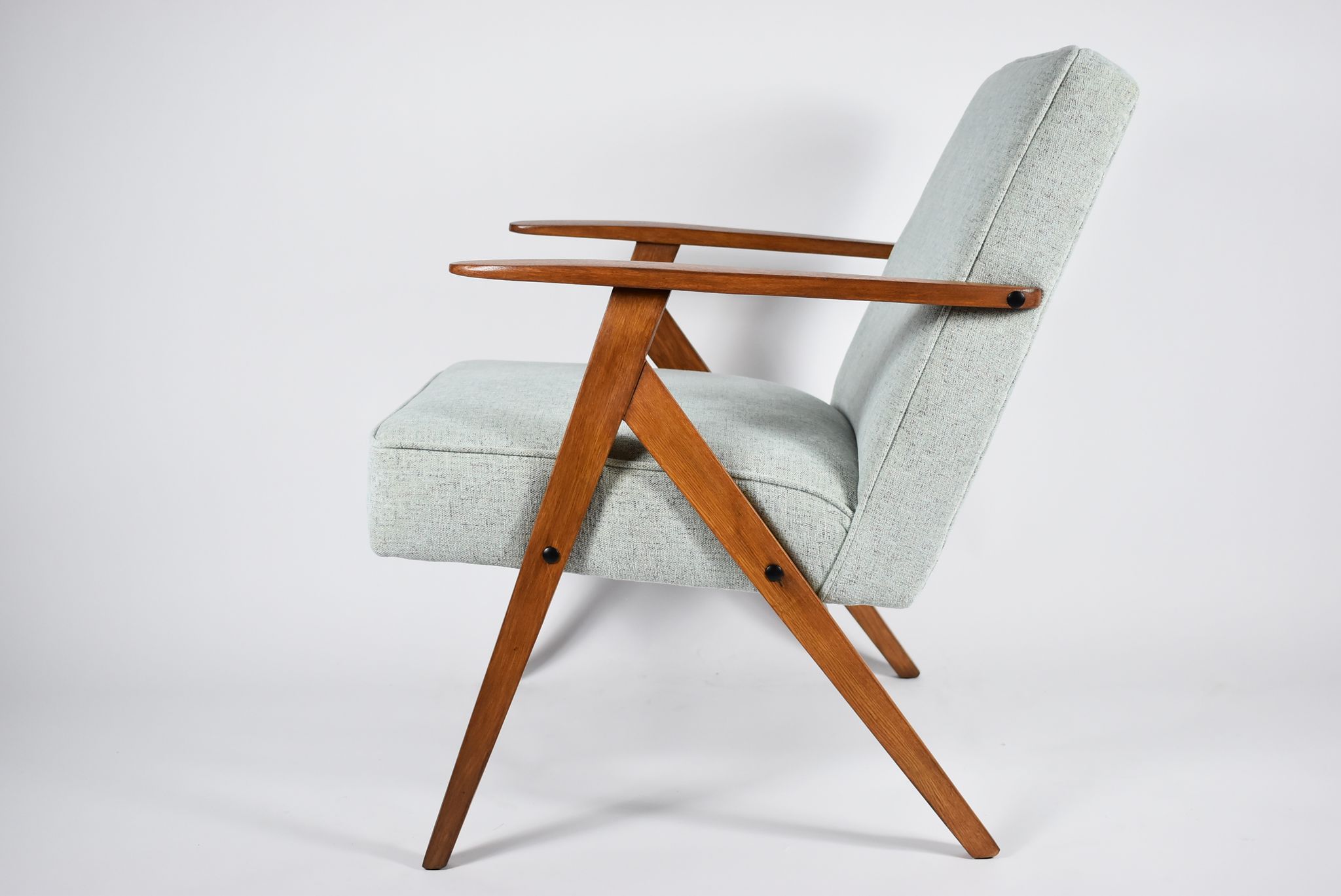 Vintage original armchair, fully restored, 1960s, green upholstery