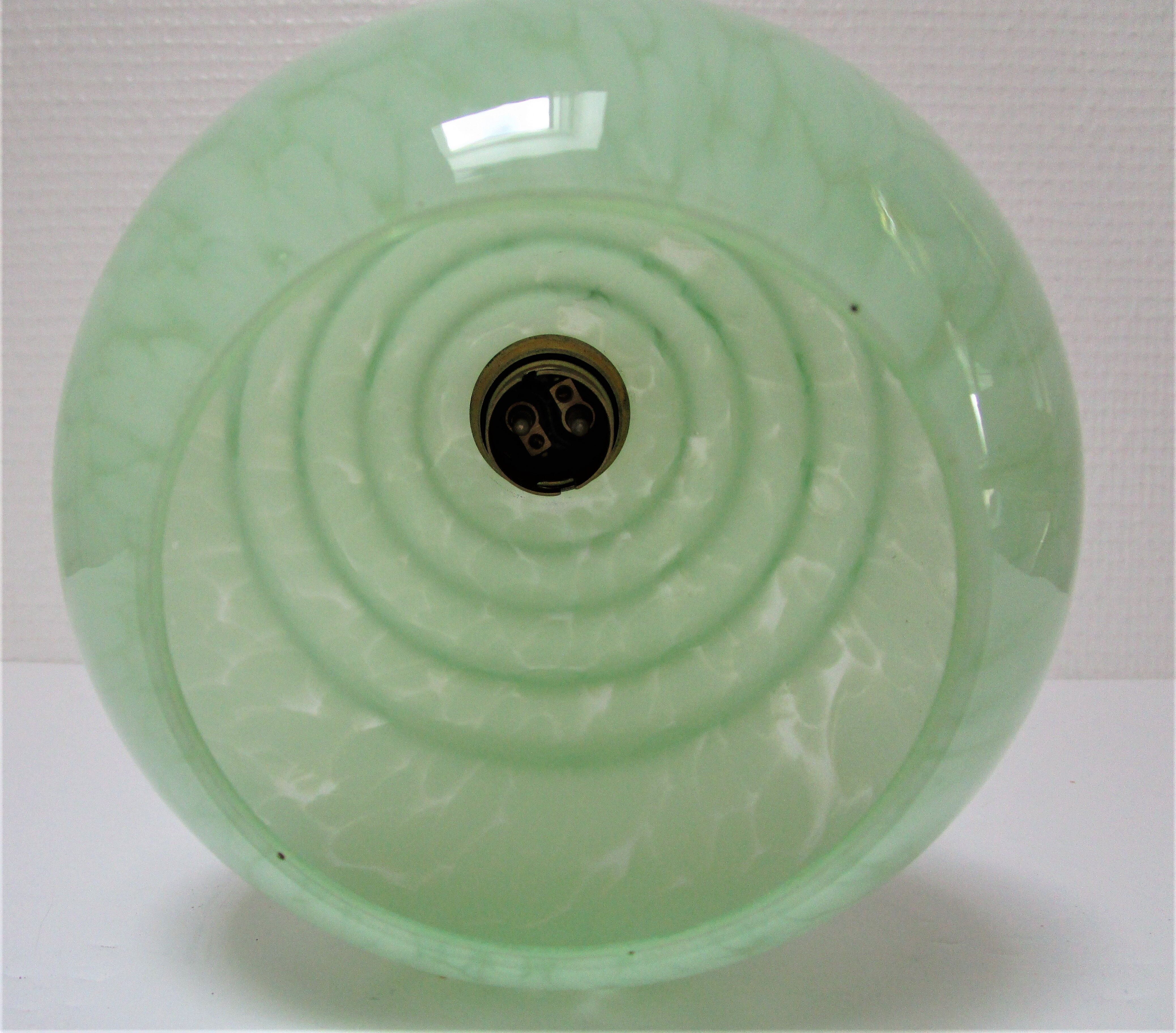 Wall lamp Art Deco porcelain brass glass Clichy almond green