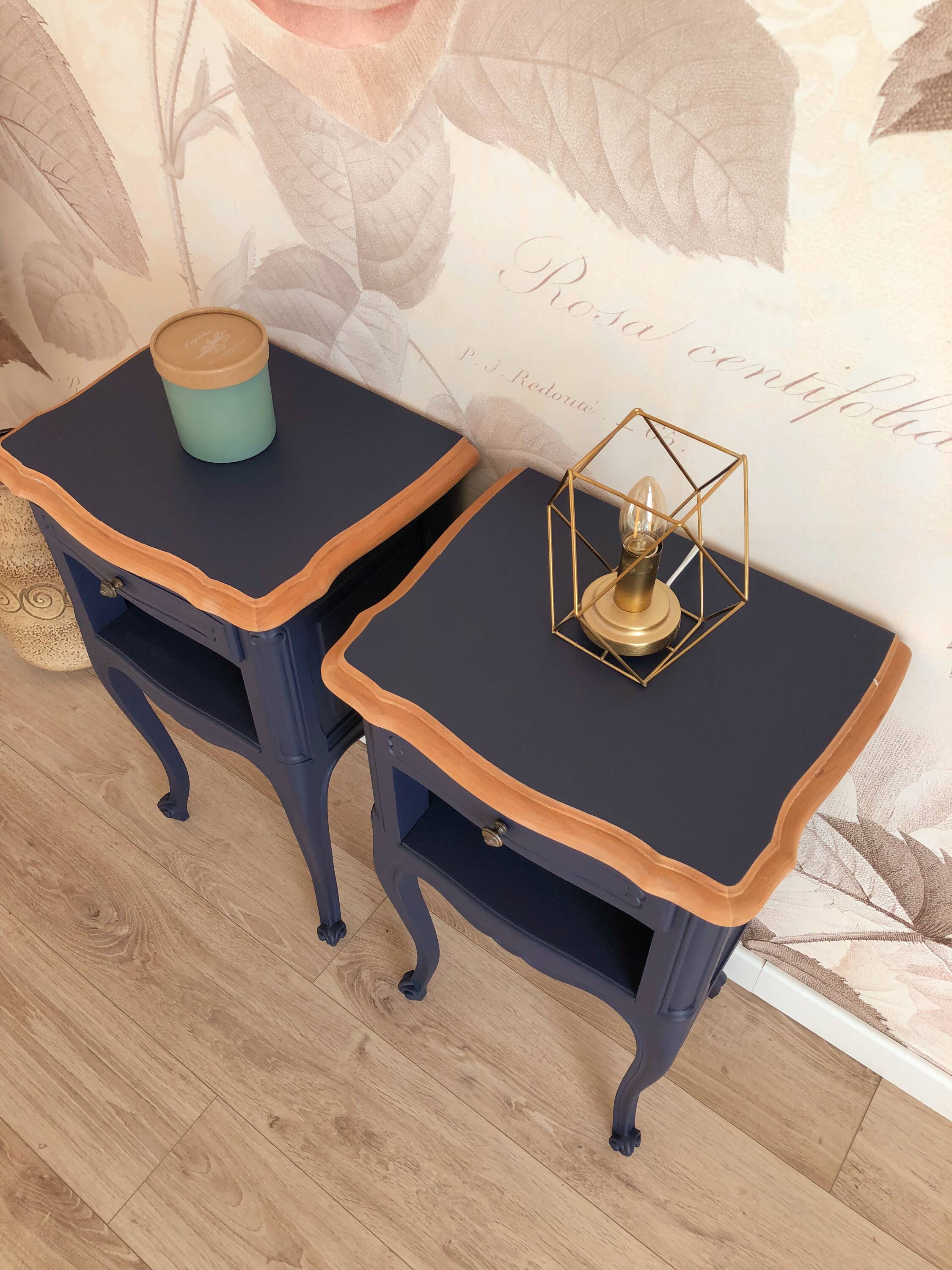 Duo de Chevets de style Louis XV, Bleu de Sèvres