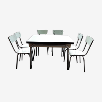 Formica table 6 chairs
