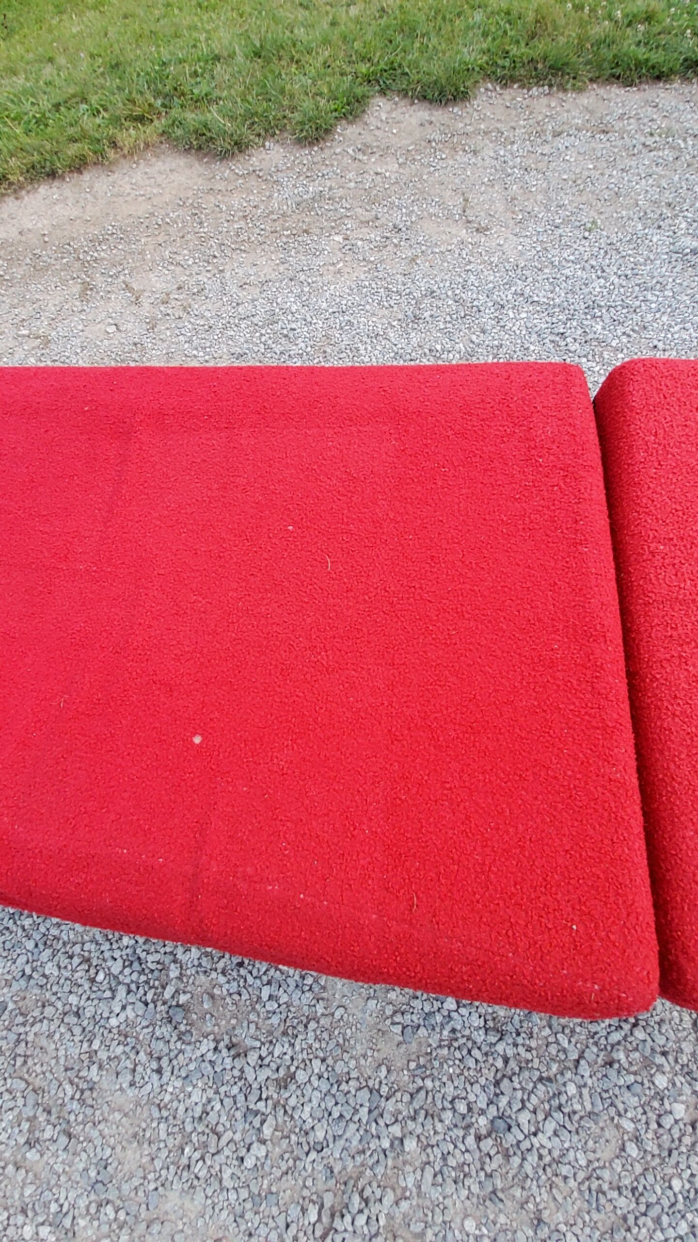 Banquette des années 60 en chêne et pieds métalliques