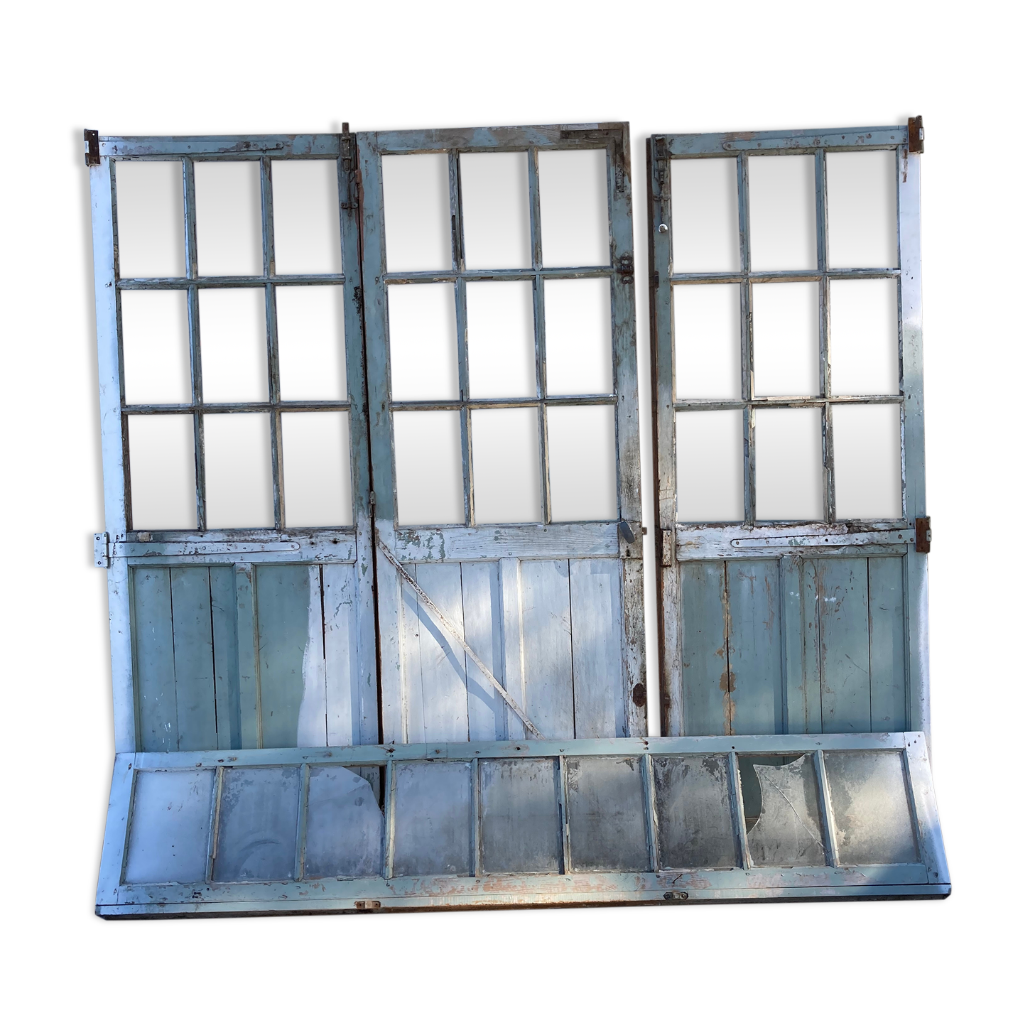 Former workshop/glass portal