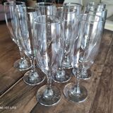 Set of 9 vintage glass champagne flutes