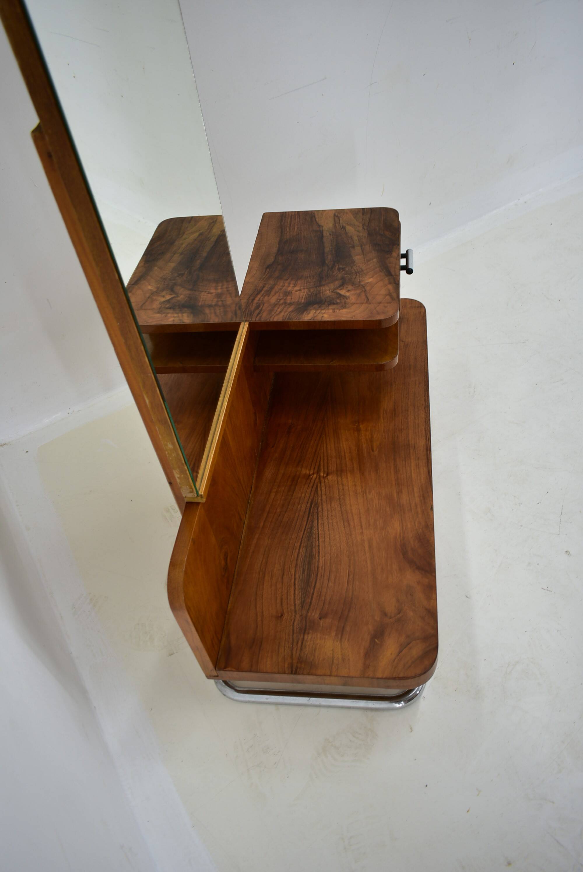 Chrome Bauhaus dressing table, 1930s