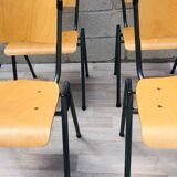 Set of 4 chairs design in wood