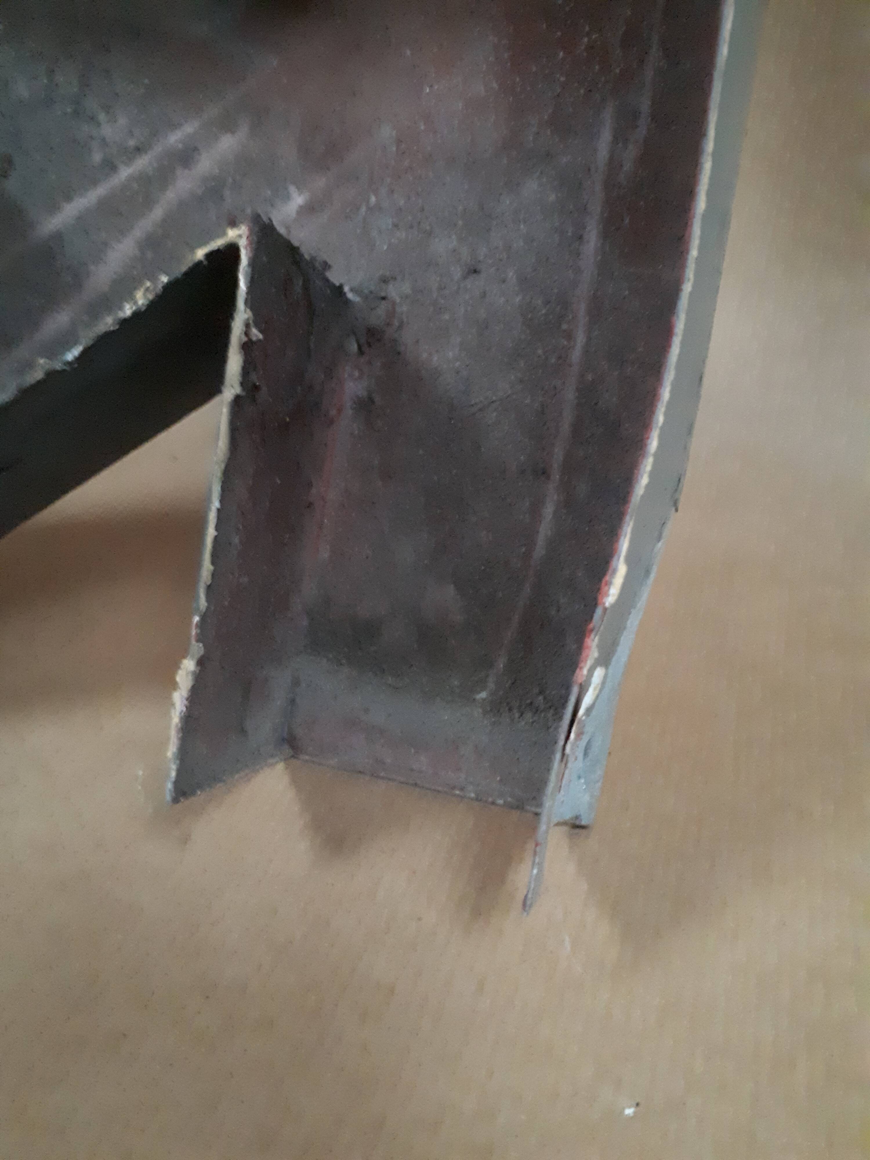 Letter of sign R metal zinc painted vintage 1950