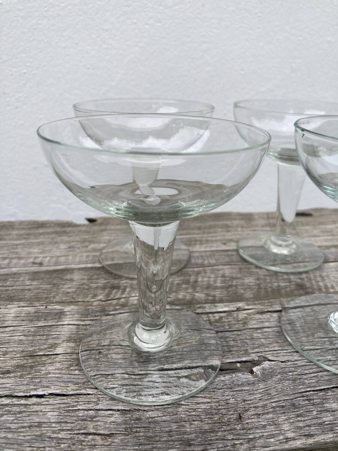 6 blown glasses / old cups