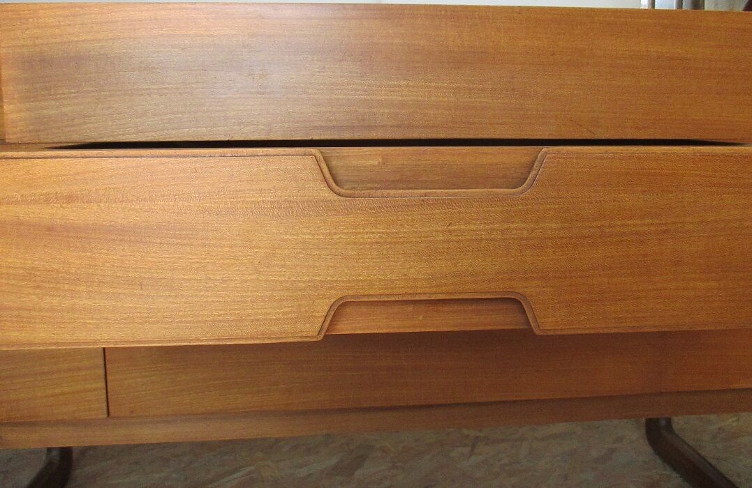 Uniflex clear wood sideboard