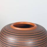 Ceramic vase decorated with vintage sgraffito by Rudi Stahl.