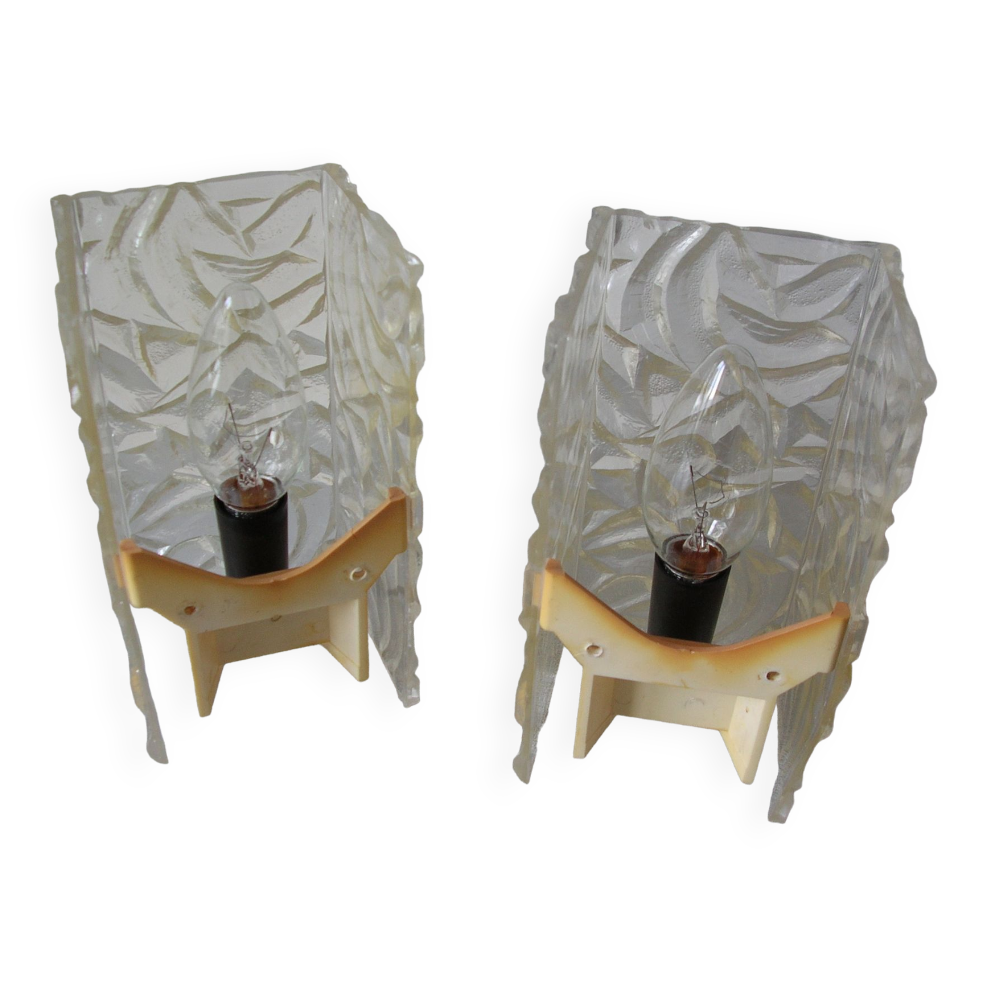 Old pair of wall lights 1970