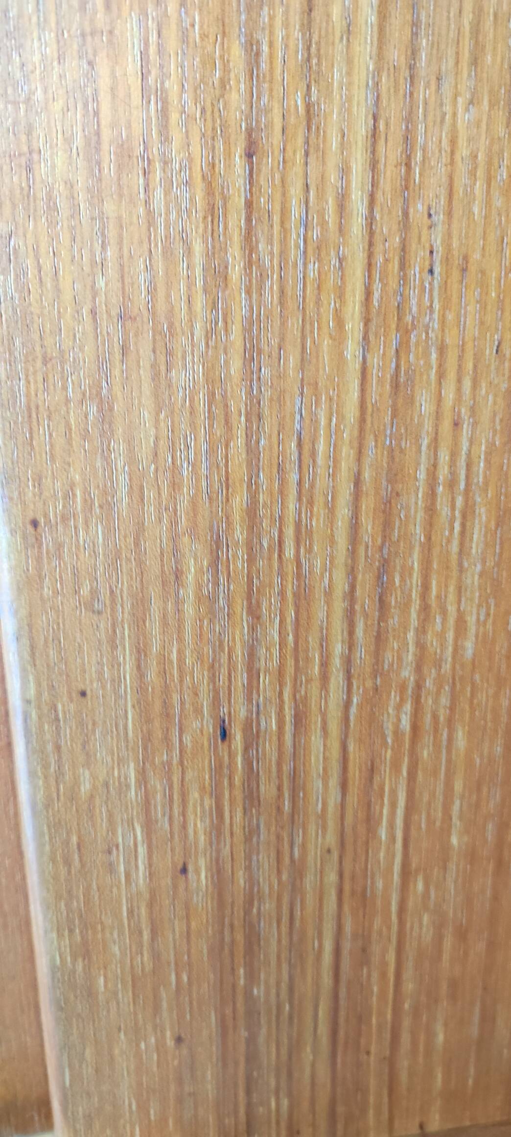 Buffet en teck vintage des annees 60