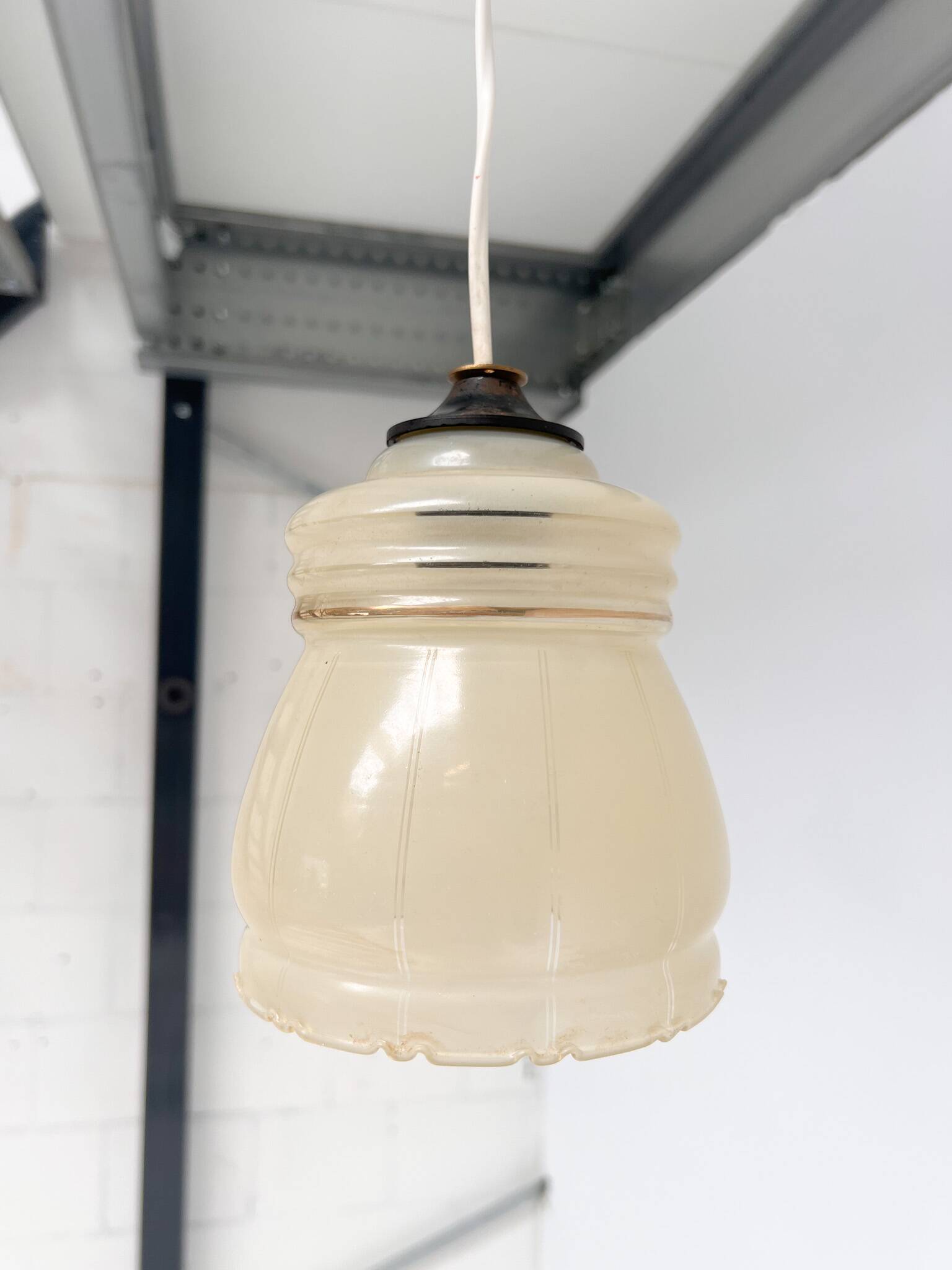 Lampe de plafond vintage nacrée, années 1960