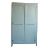 Armoire parisienne
