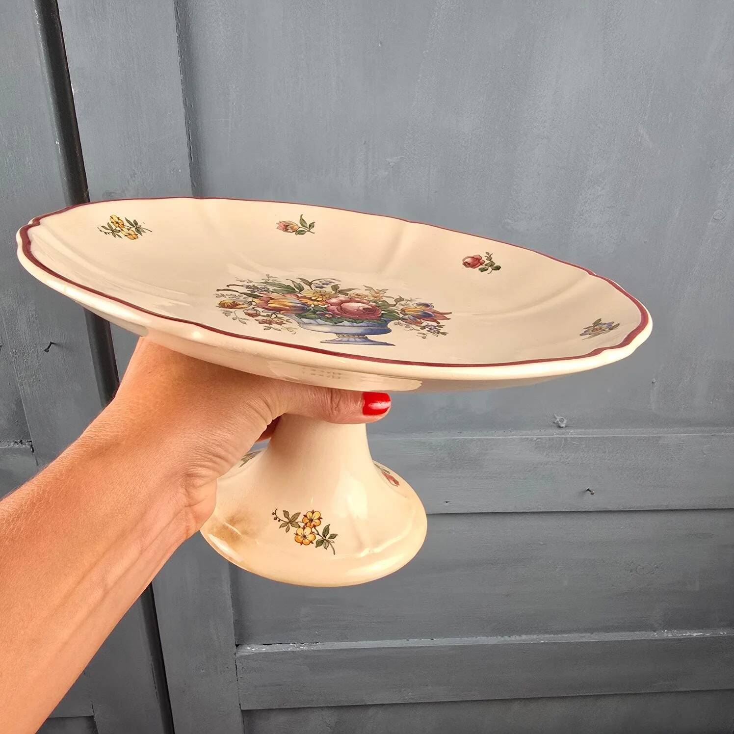 Antique compote dish Villeroy & Boch Mettlach Floralia 1577 – Saar Basin