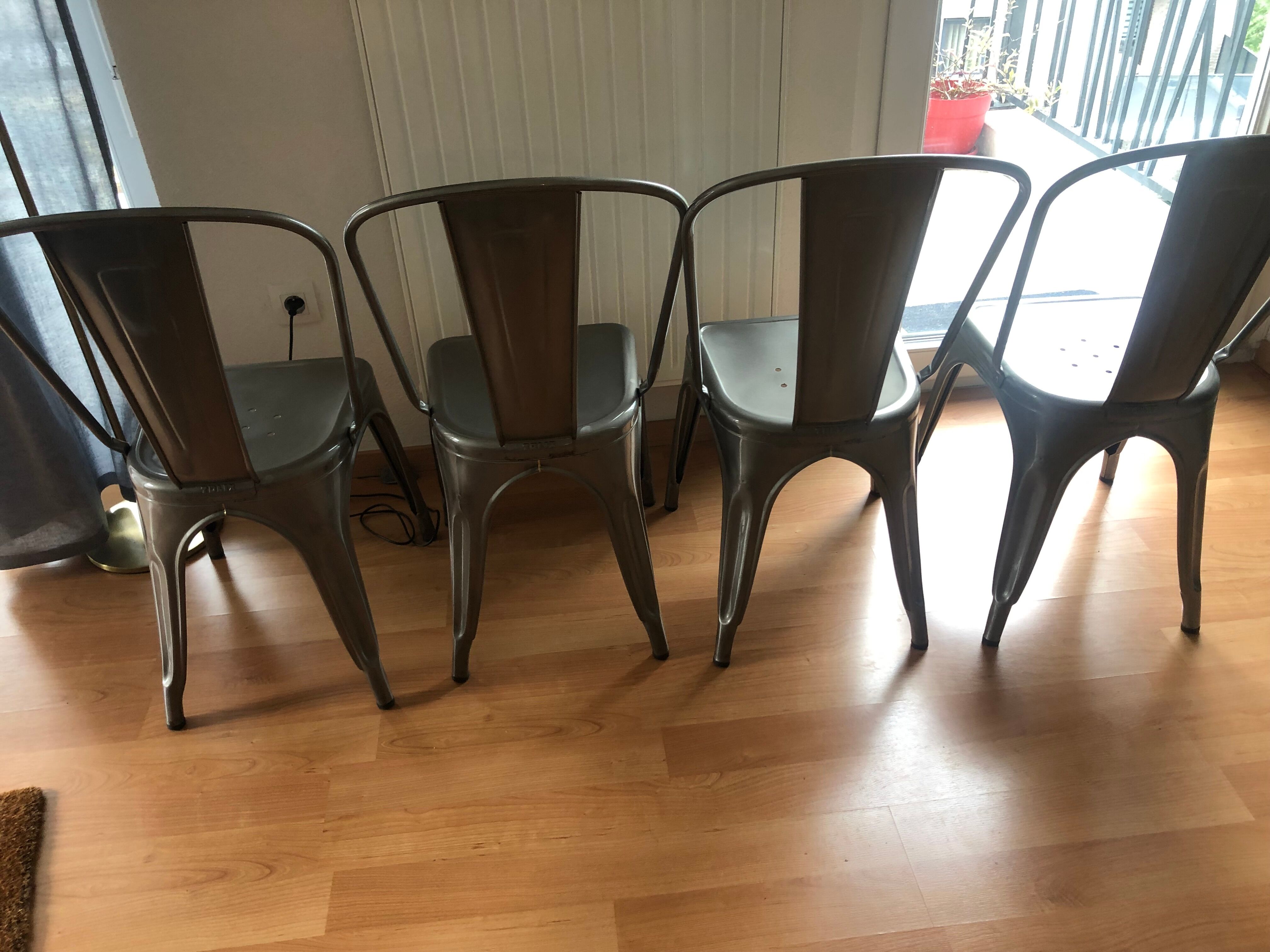 Set of 4 chairs A Tolix