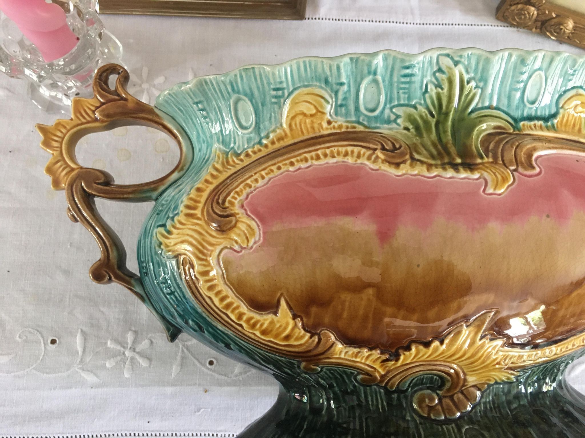 Art Nouveau planter barbotine Majolica 19th