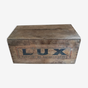 Old box "Lux"